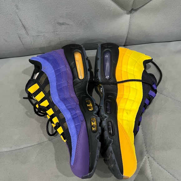 Air Max 95 NRG 'Home Team' LeBron James - Picture 4 of 5